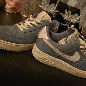 Nike Low-Top Sneakers in Denim Blue with Cream Accents